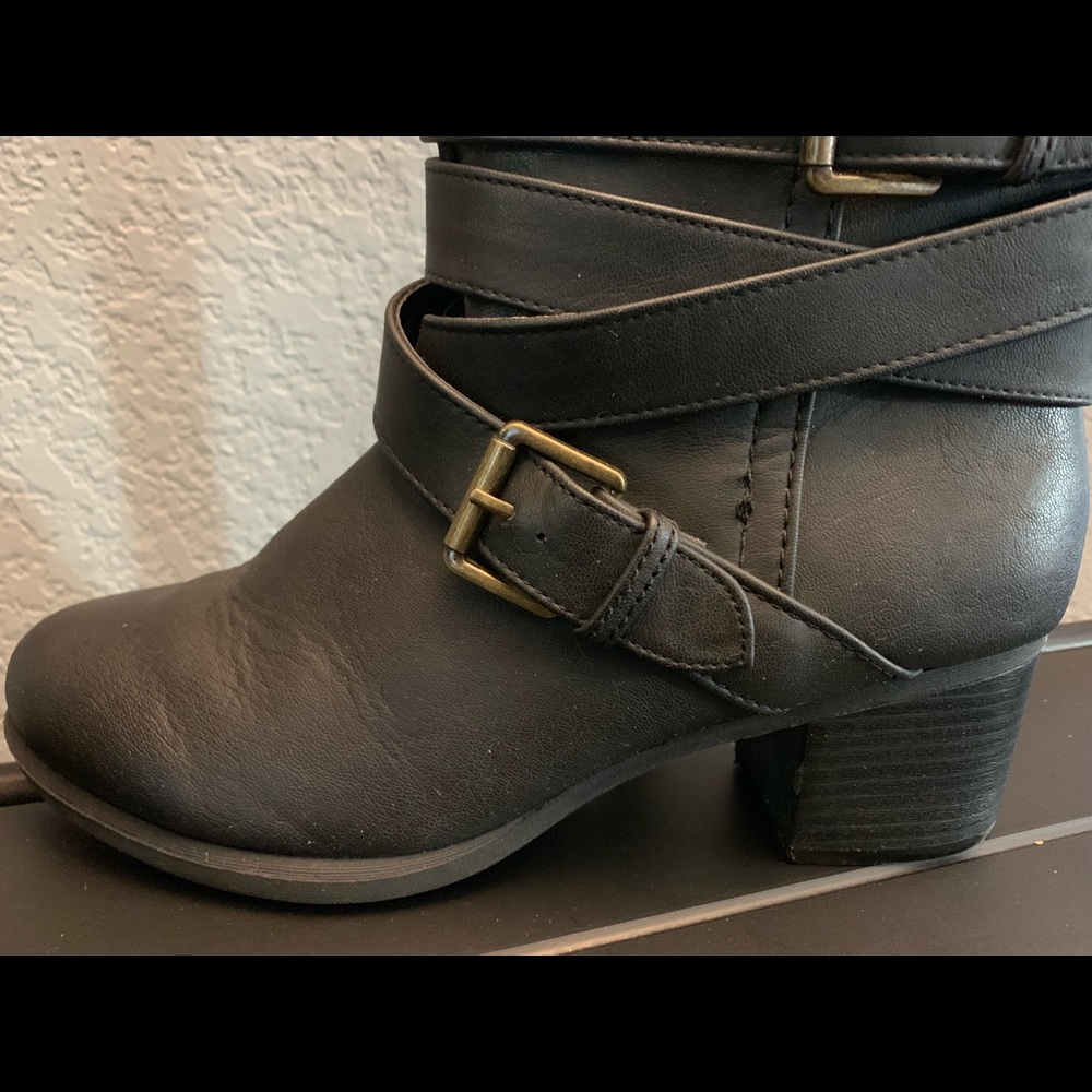 Target Black Boots - image 4